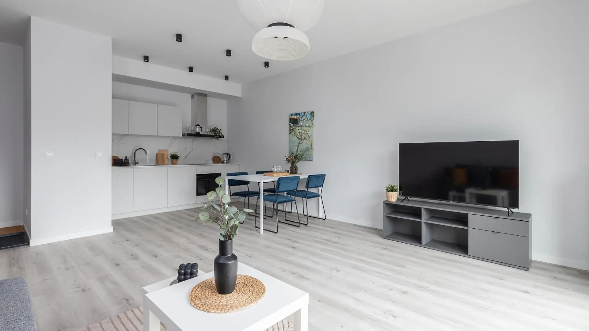 Superapart Herbu Janina 4, Wilanow, Szpital Medicover, Paley, Parking Варшава 0*,