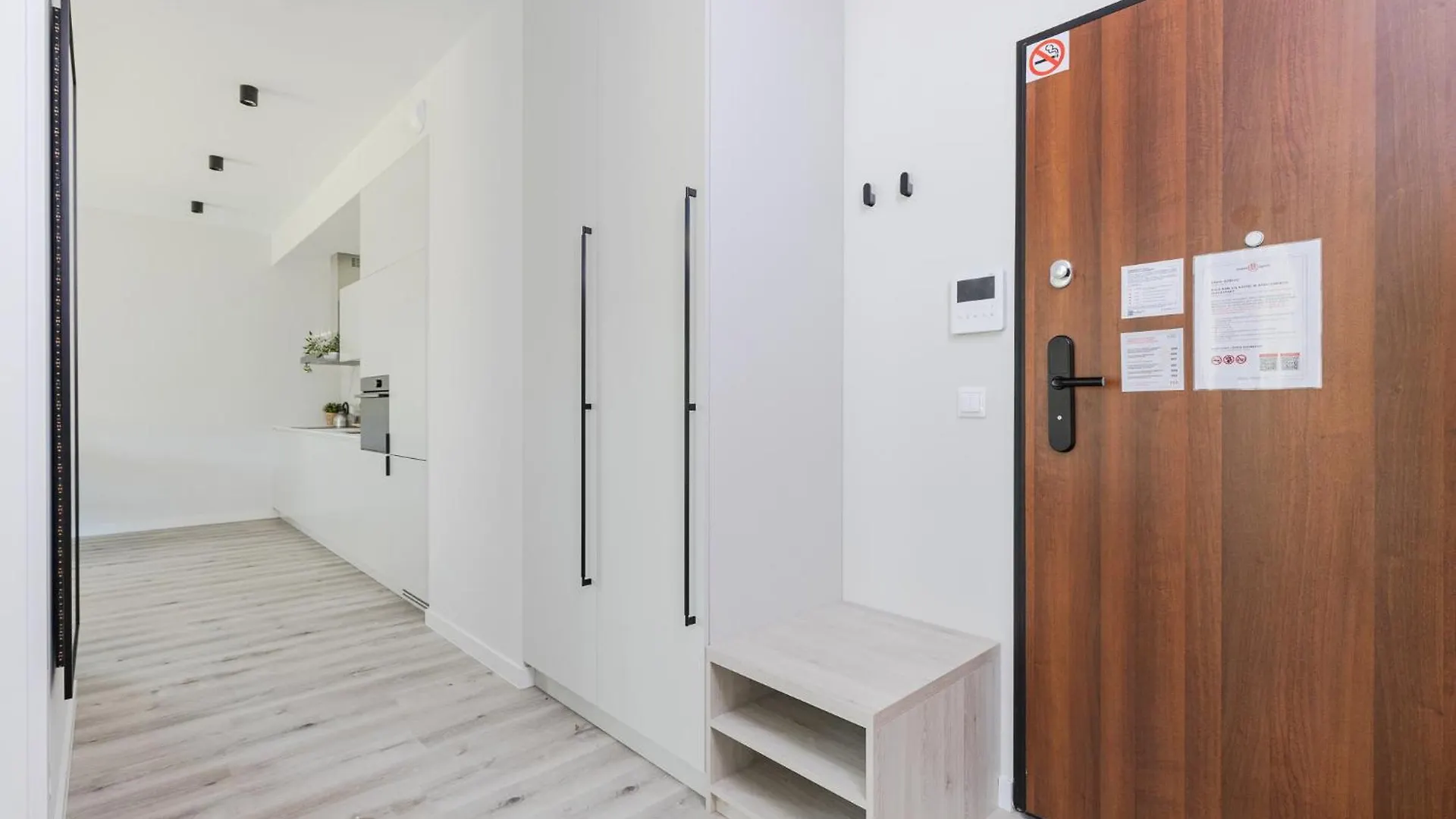 Superapart Herbu Janina 4, Wilanow, Szpital Medicover, Paley, Parking Варшава Апартаменты