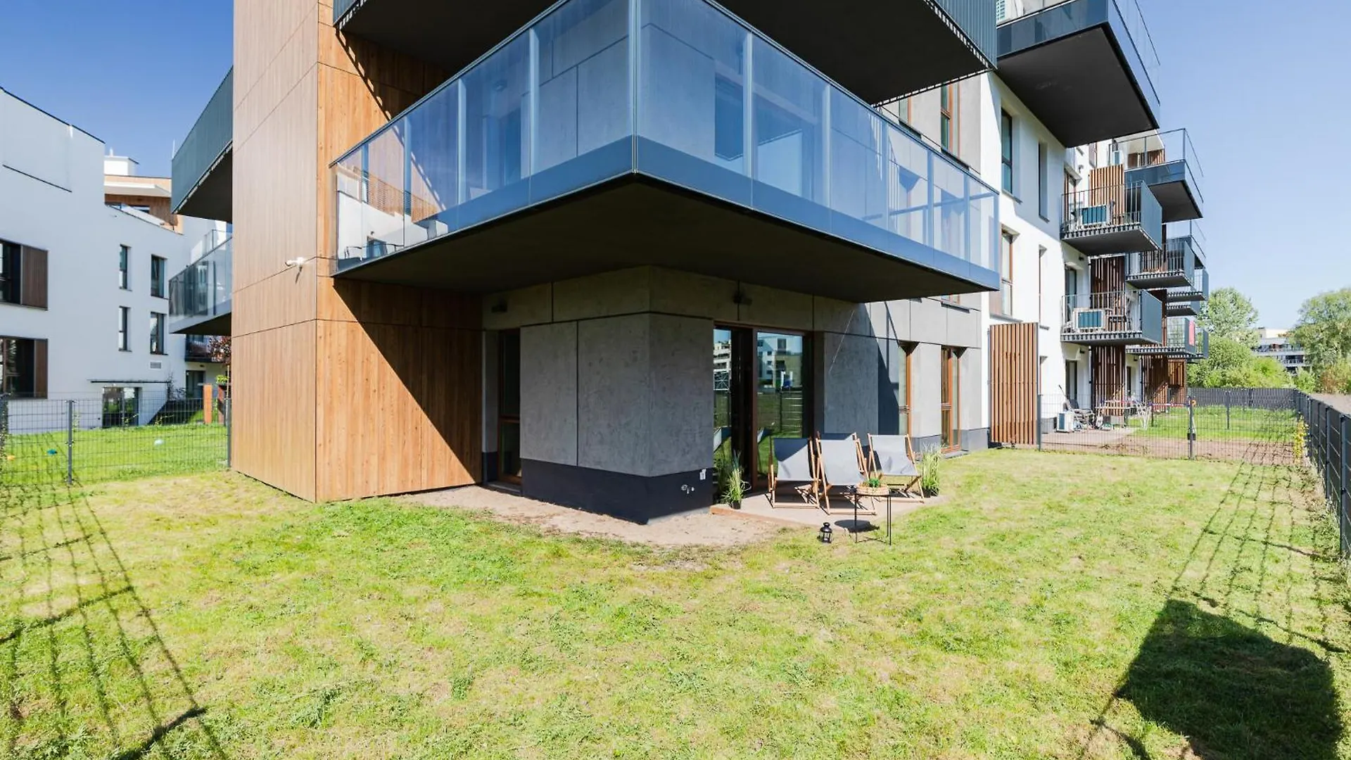 Superapart Herbu Janina 4, Wilanow, Szpital Medicover, Paley, Parking Варшава 0*,
