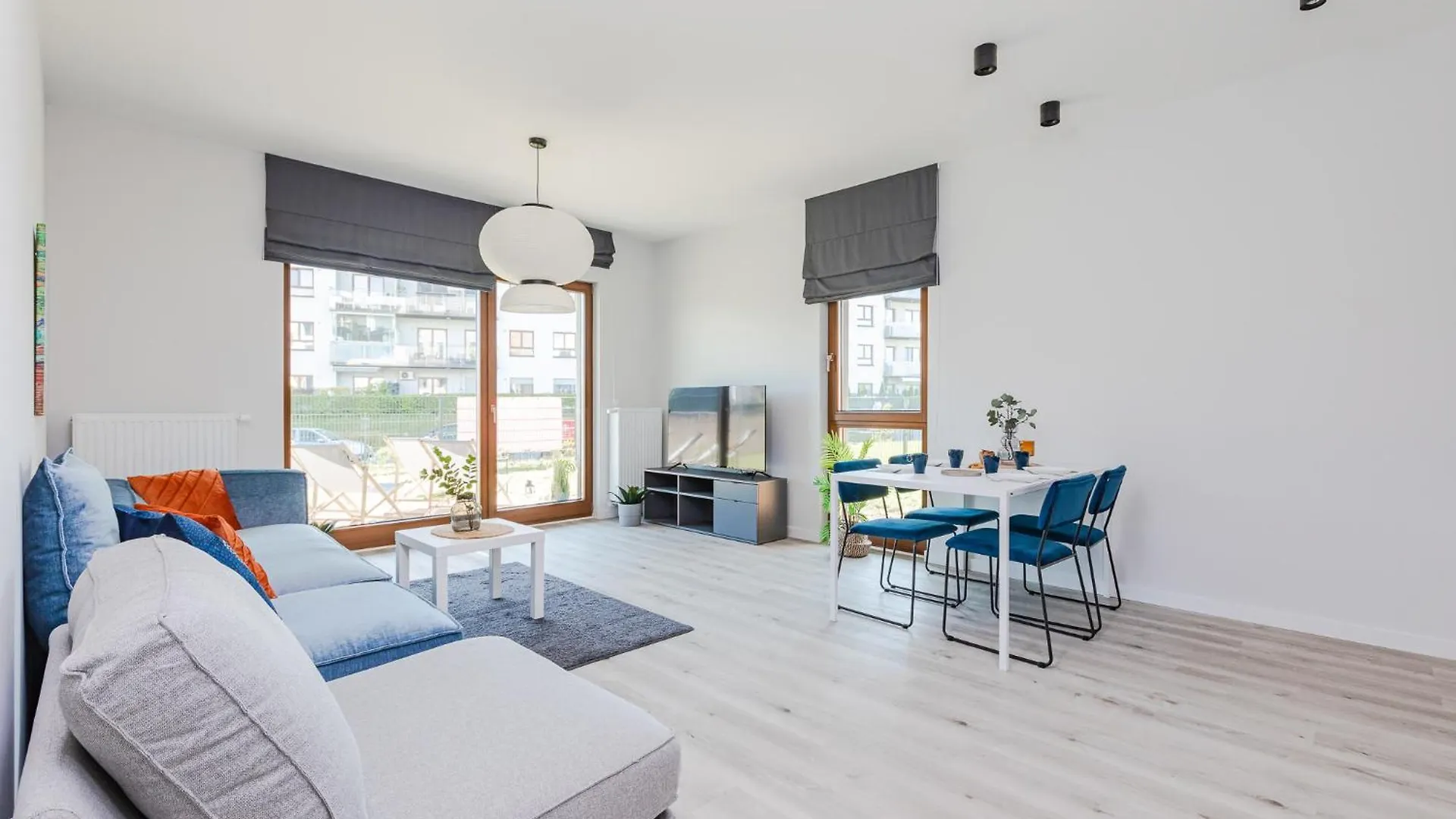 Daire Superapart Herbu Janina 4, Wilanow, Szpital Medicover, Paley, Parking Varşova Polonya